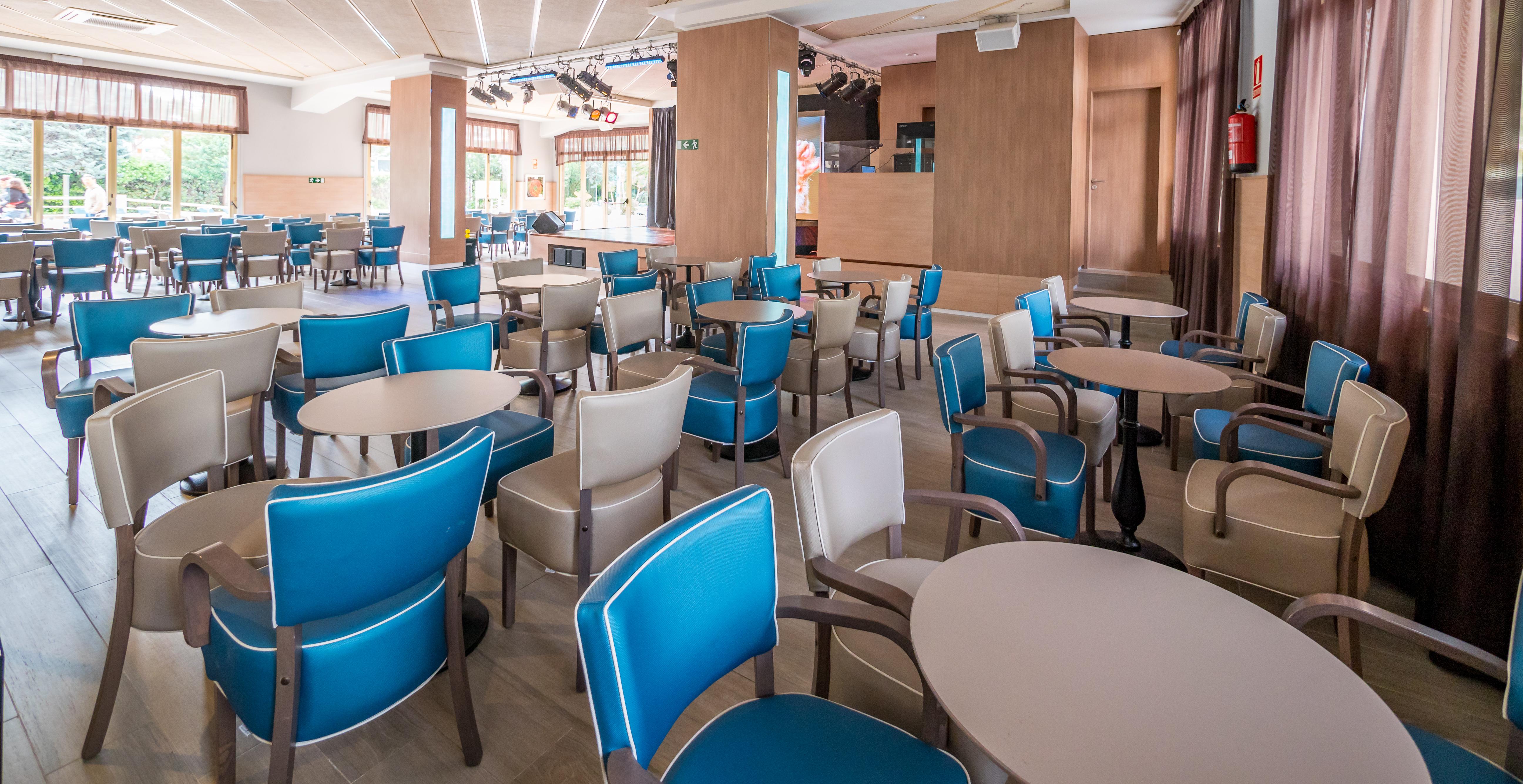 Golden Avenida Family Suites 4* Salou Dış mekan fotoğraf