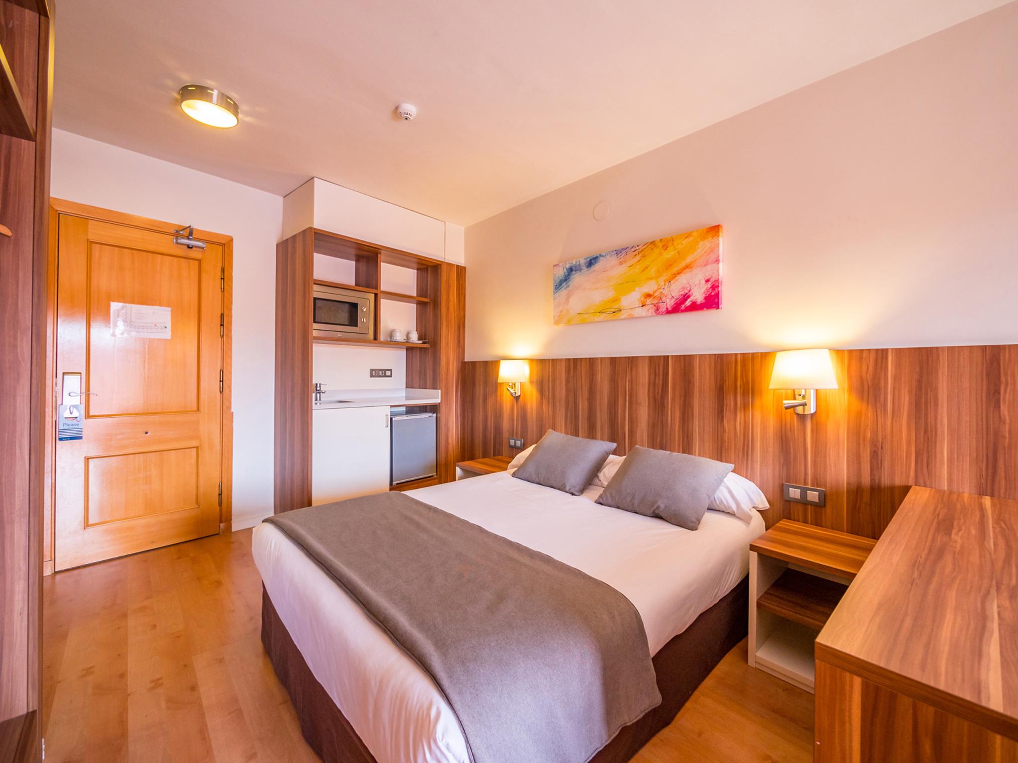 Golden Avenida Family Suites 4* Salou Dış mekan fotoğraf