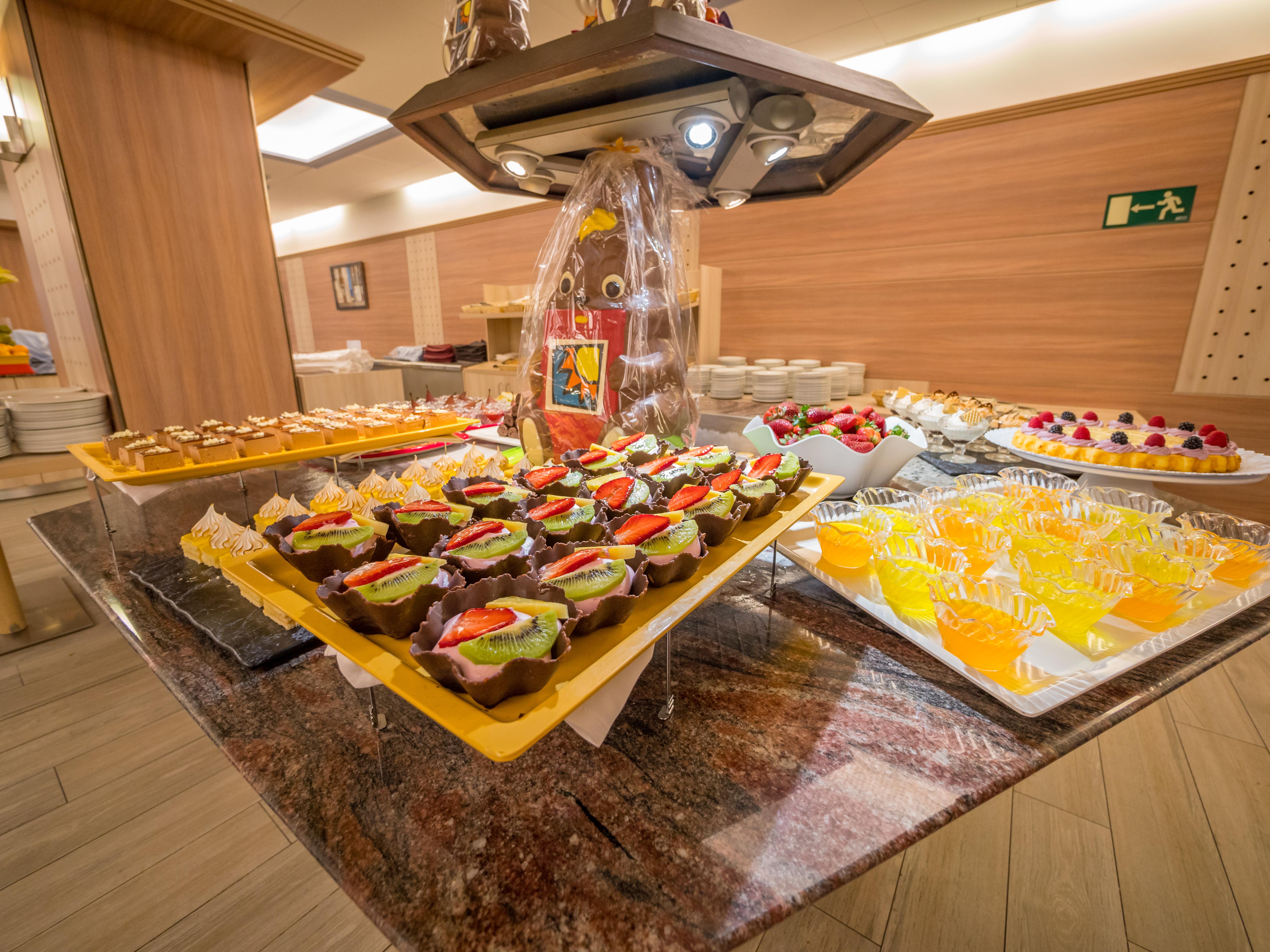 Golden Avenida Family Suites 4* Salou Dış mekan fotoğraf