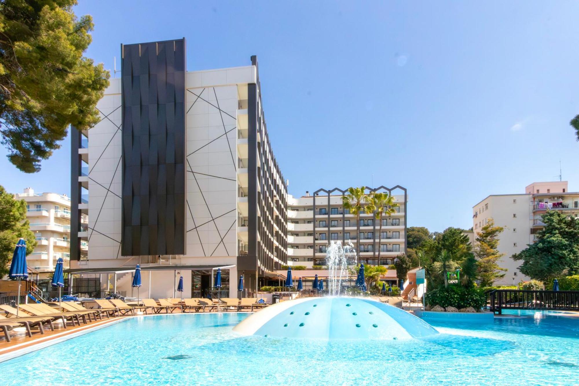 Golden Avenida Family Suites 4* Salou Dış mekan fotoğraf