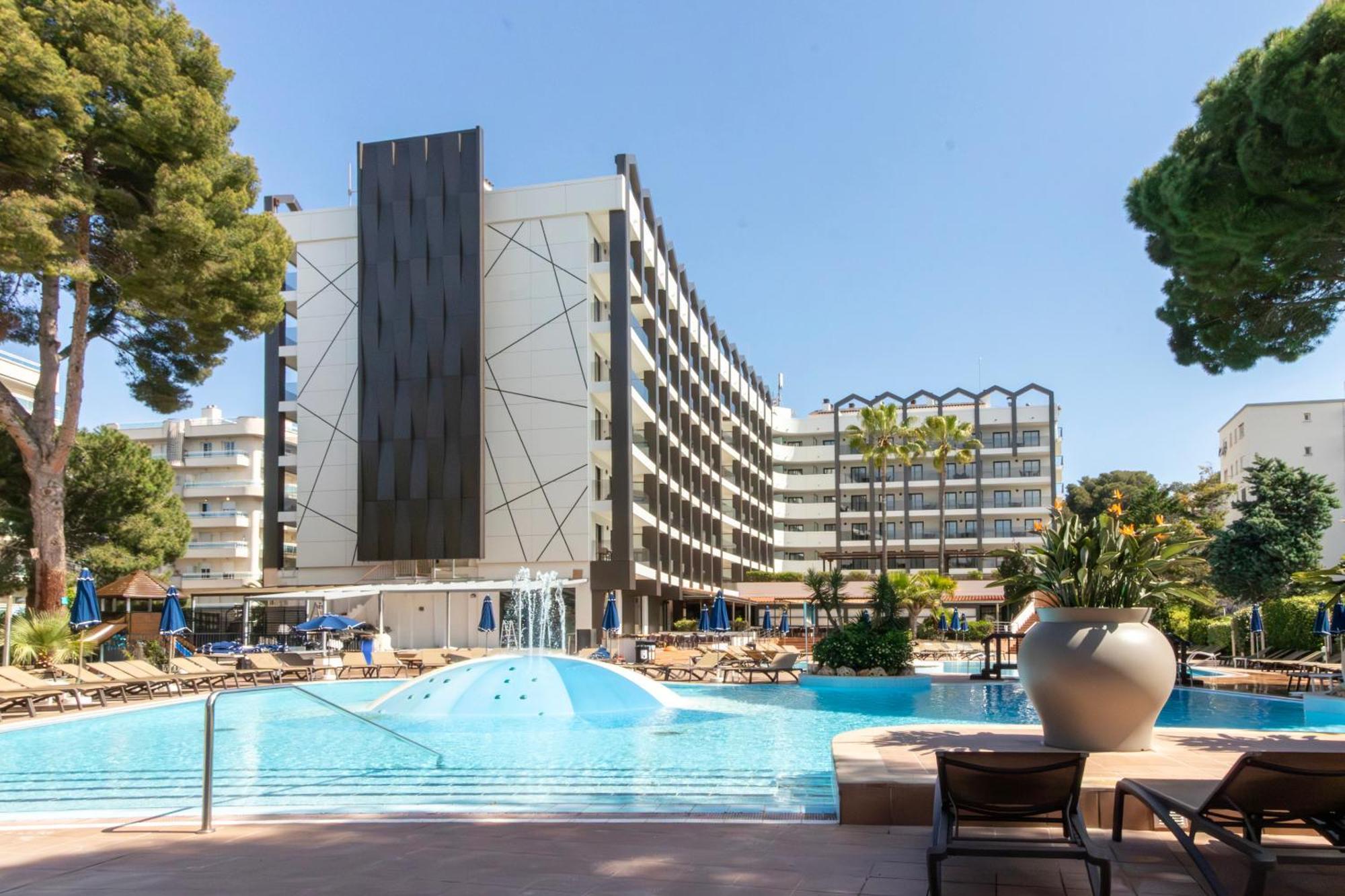 Golden Avenida Family Suites 4* Salou Dış mekan fotoğraf