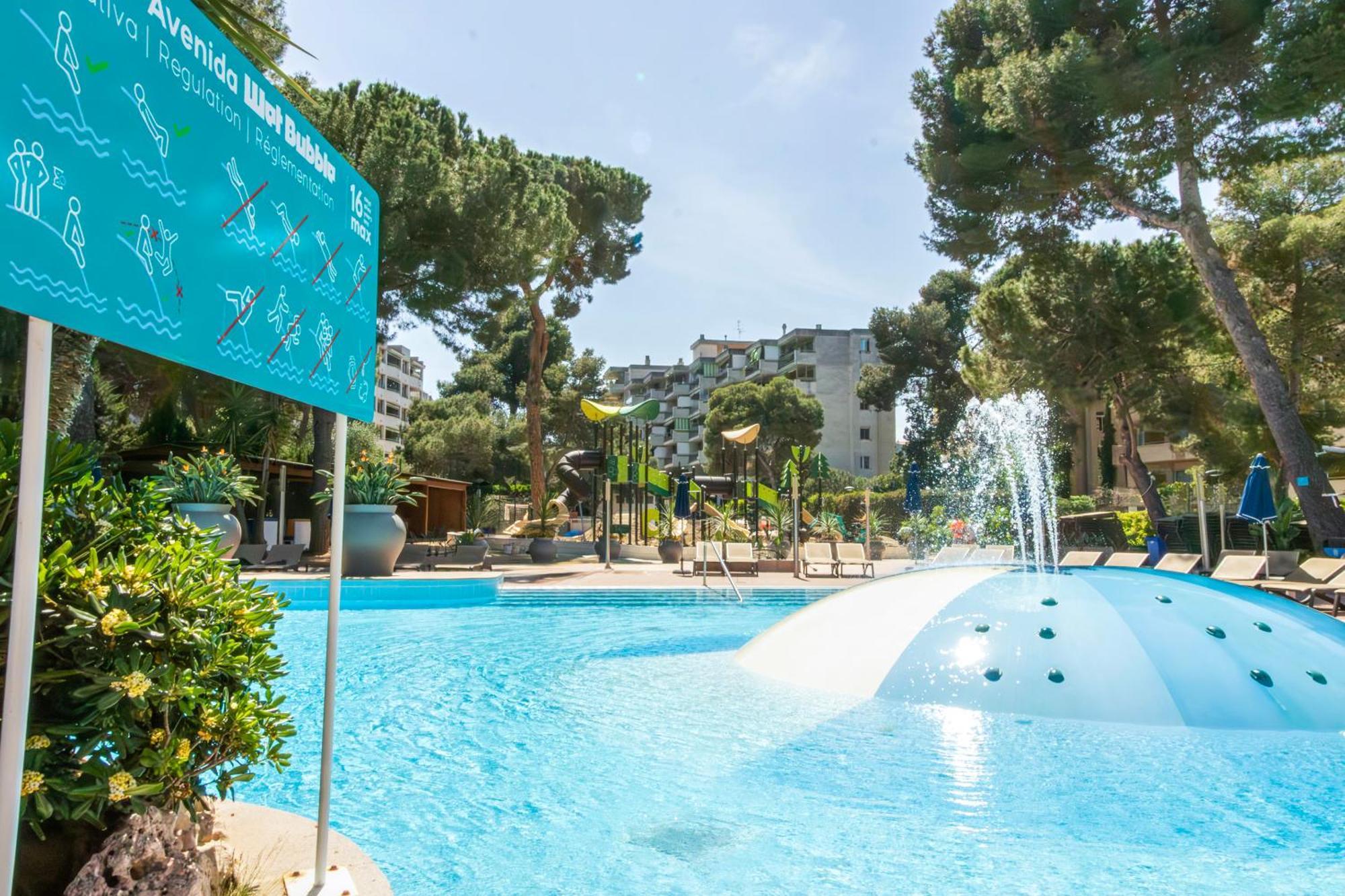 Golden Avenida Family Suites 4* Salou Dış mekan fotoğraf